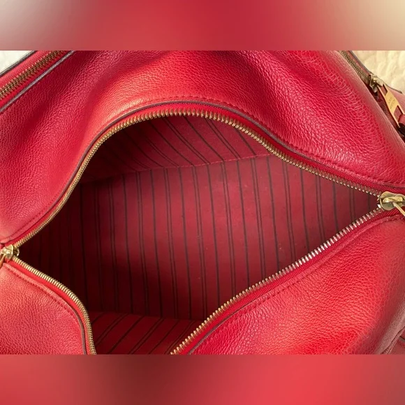 Louis Vuitton Marais MM Empreinte Cerise Red Bag - Picture 7 of 16